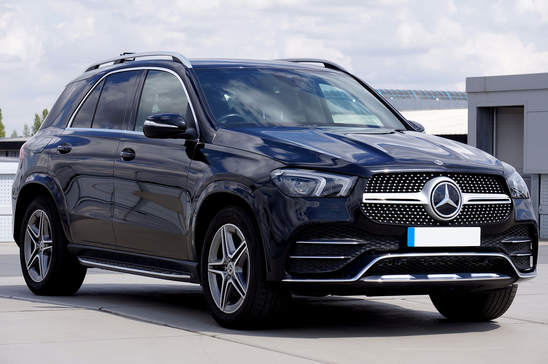 Black Mercedes-Benz GLE SUV